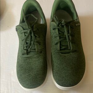 Kizik Green Sneakers